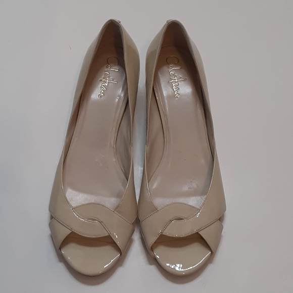 Cole Haan Darlene Patent Leather Low Wedge - Picture 1 of 8